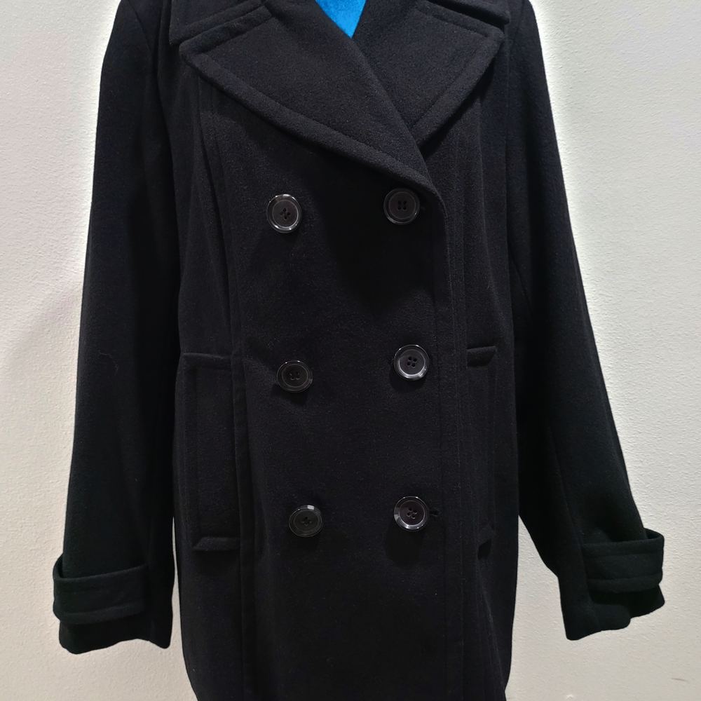 Black Double-Breasted Peacoat